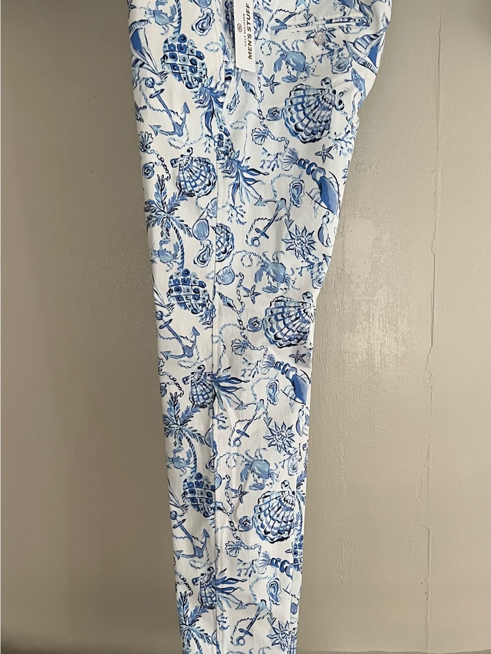 Lilly Pulitzer Men’s White & Blue Seashell Pants